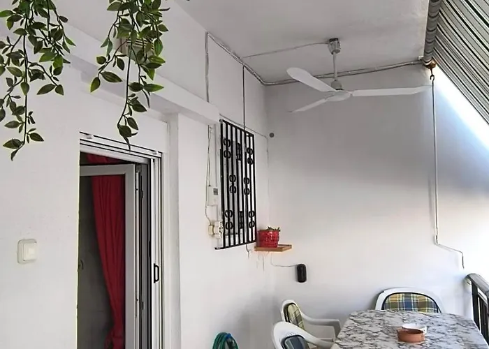 Lovely Maison House 50m From The At Nea 公寓