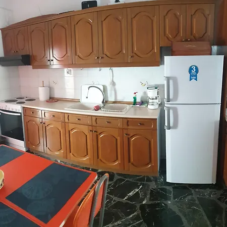 Lovely Maison House 50m From The At Nea *