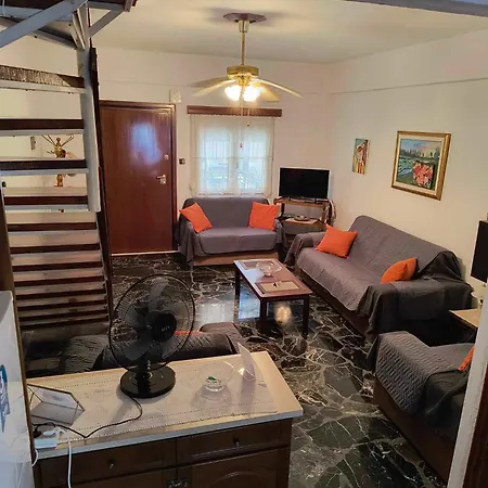 Lovely Maison House 50m From The At Nea Φλογητά