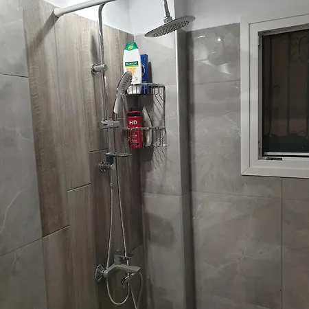 Διαμέρισμα Lovely Maison House 50m From The At Nea